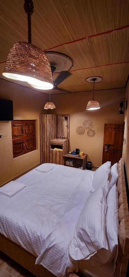 ניזווא Aldar Inn מראה חיצוני תמונה