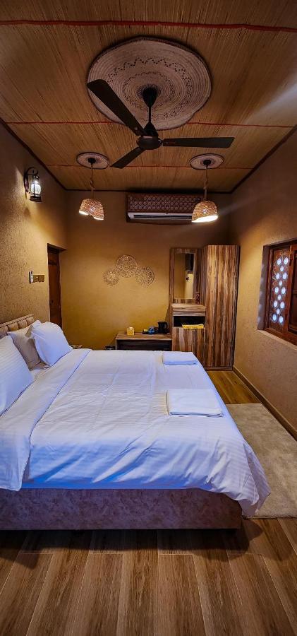 ניזווא Aldar Inn מראה חיצוני תמונה