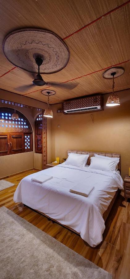 ניזווא Aldar Inn מראה חיצוני תמונה
