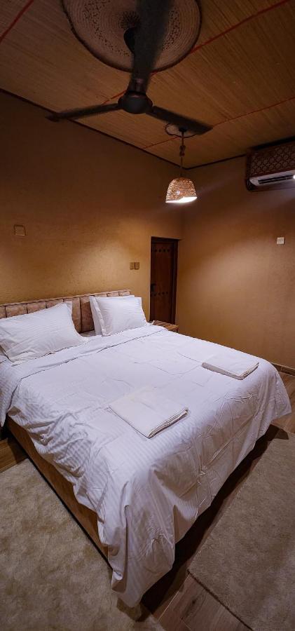 ניזווא Aldar Inn מראה חיצוני תמונה