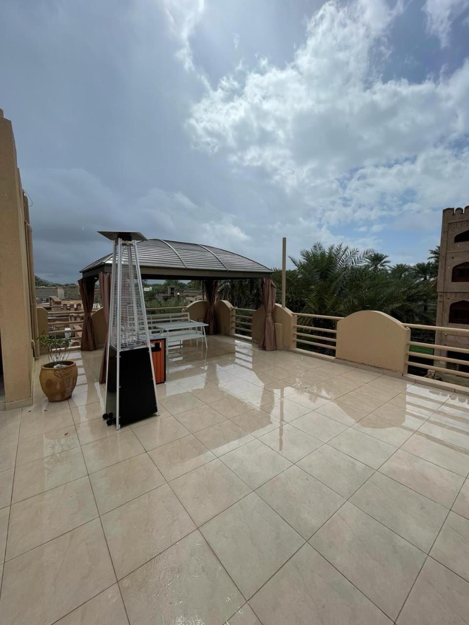 ניזווא Aldar Inn מראה חיצוני תמונה